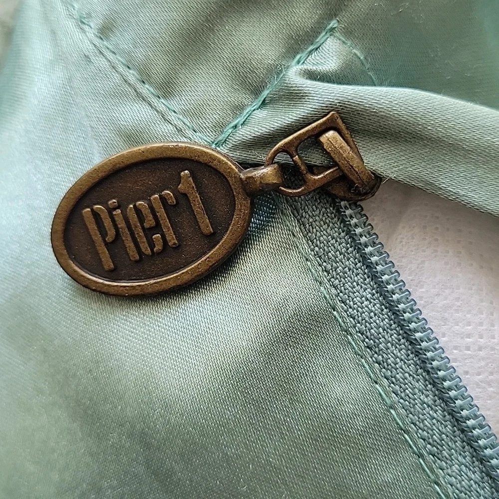 Pier 1 pier 16x16